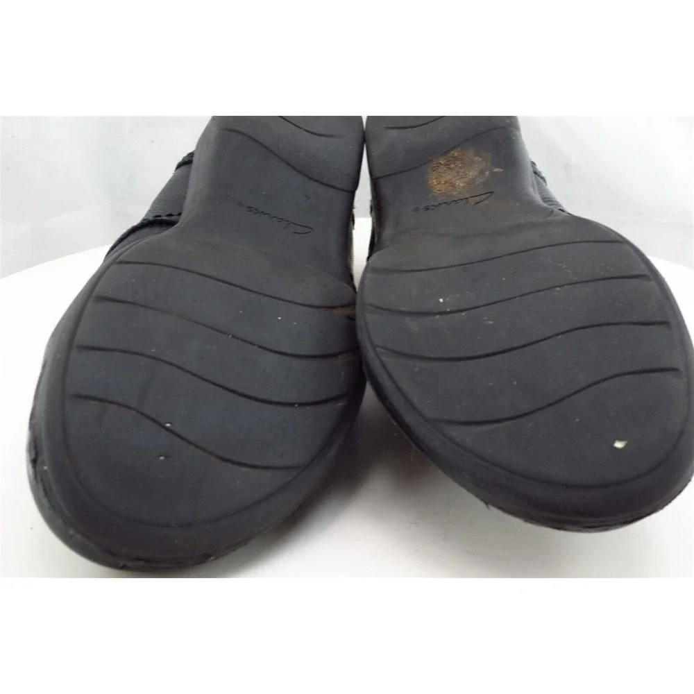 Clarks Women Sz 7.5 M Black‎ Slip-On Leather Shoes